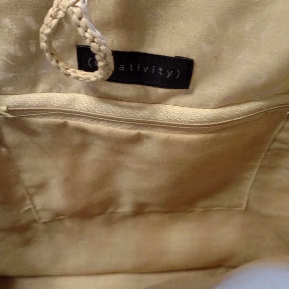 Relativity Tote - Picture 4 of 4